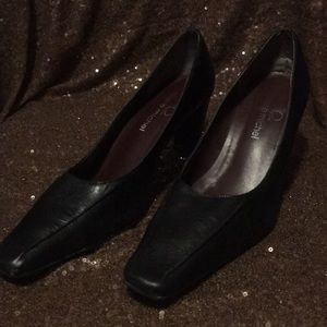 Pierre Michel black leather heels